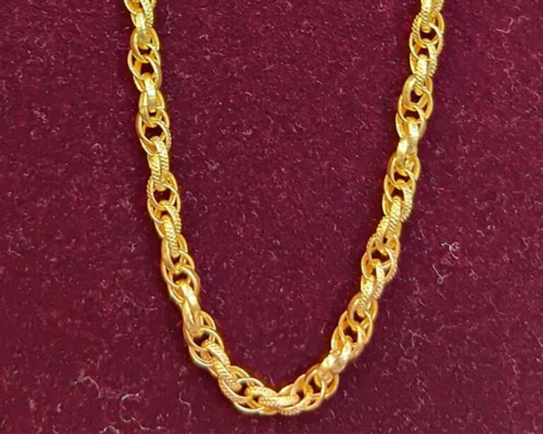 Traditional gold bridal sets in Madurai